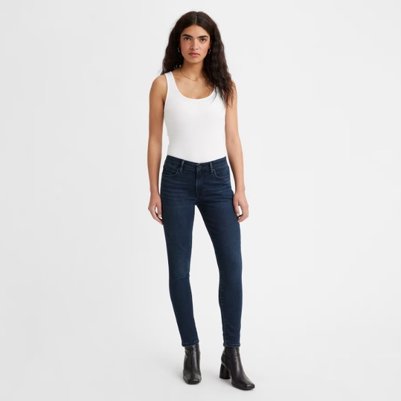 Levi’s Mile High Super Skinny Jeans in Dark Wash - Picture 3 of 7